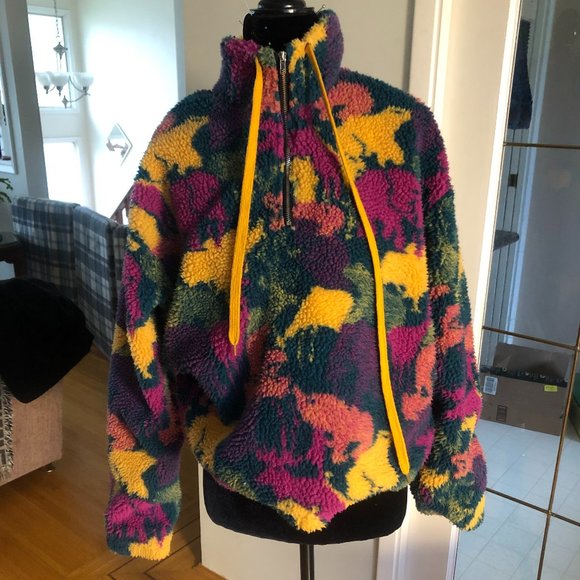 Vintage Tops - Rainbow Animal Camo Sweater